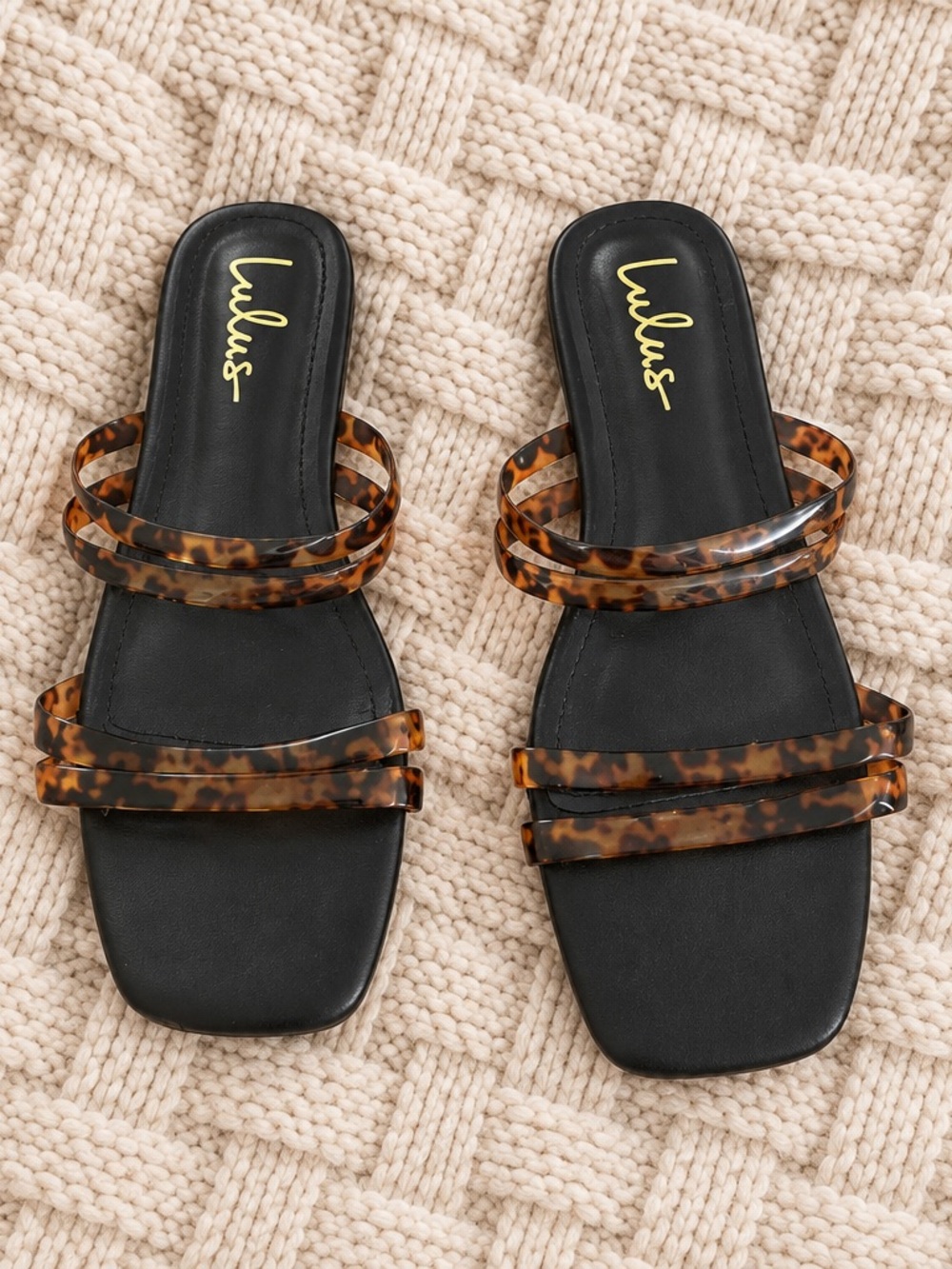Lulu's Black Slide Sandals with Tortoiseshell-Strap Detail